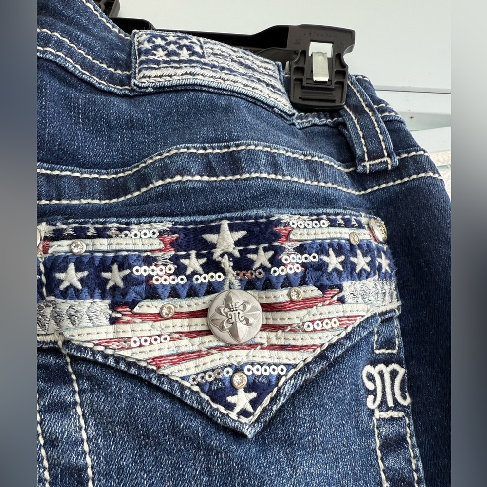 NWT Miss Me Star Sign Boot Cut Western Jeans in Dark Blue